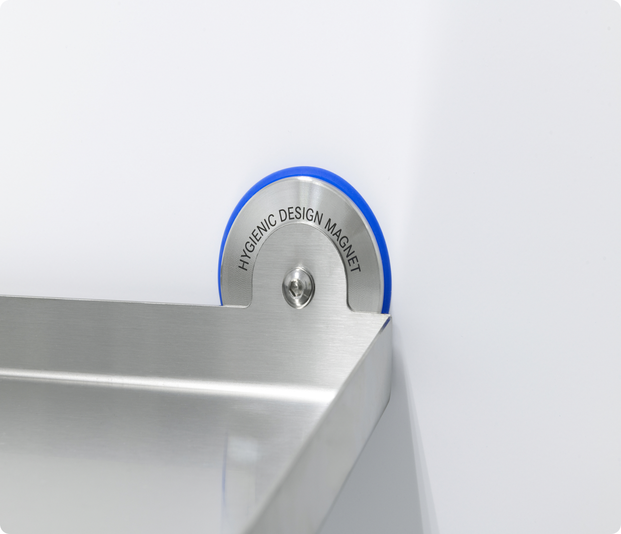 Hygienic Design Edelstahlmöbel von Friedrich Sailer